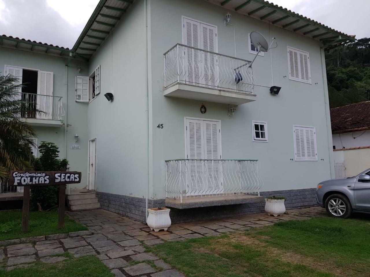 Condominio Folhas Secas Conservatória Екстериор снимка