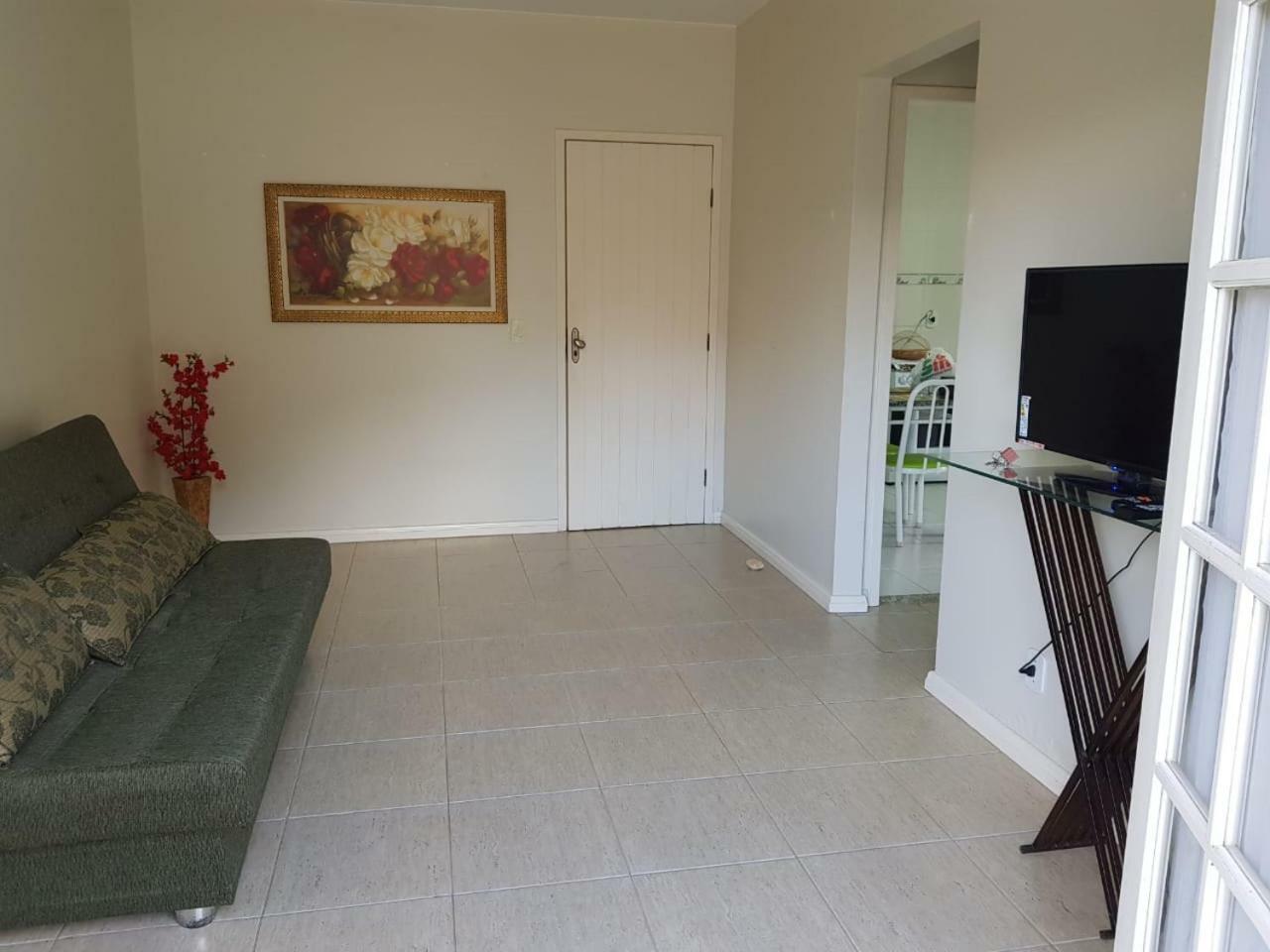 Condominio Folhas Secas Conservatória Екстериор снимка